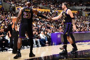 今日NBA老鹰vs爵士低调看直播_今日NBA老鹰vs爵士低调看直播在线观看_免费看直播