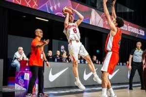 今日NBA湖人vs马刺直播_今日NBA湖人vs马刺直播在线观看_免费看直播