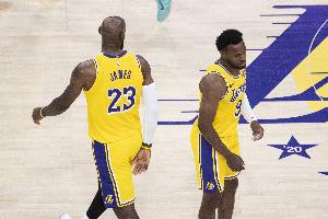 NBA老鹰vs爵士直播_NBA老鹰vs爵士直播在线观看_免费看直播